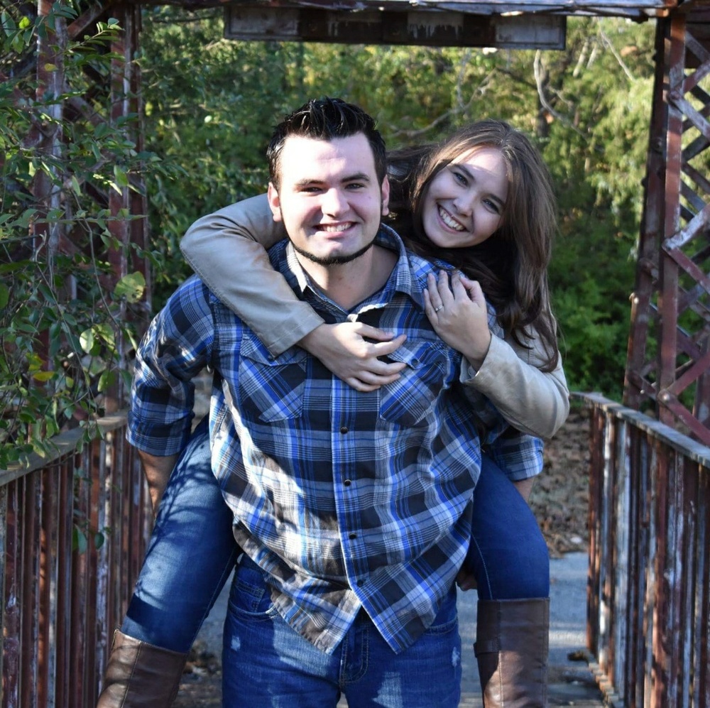 Meet your Posher, Taylor